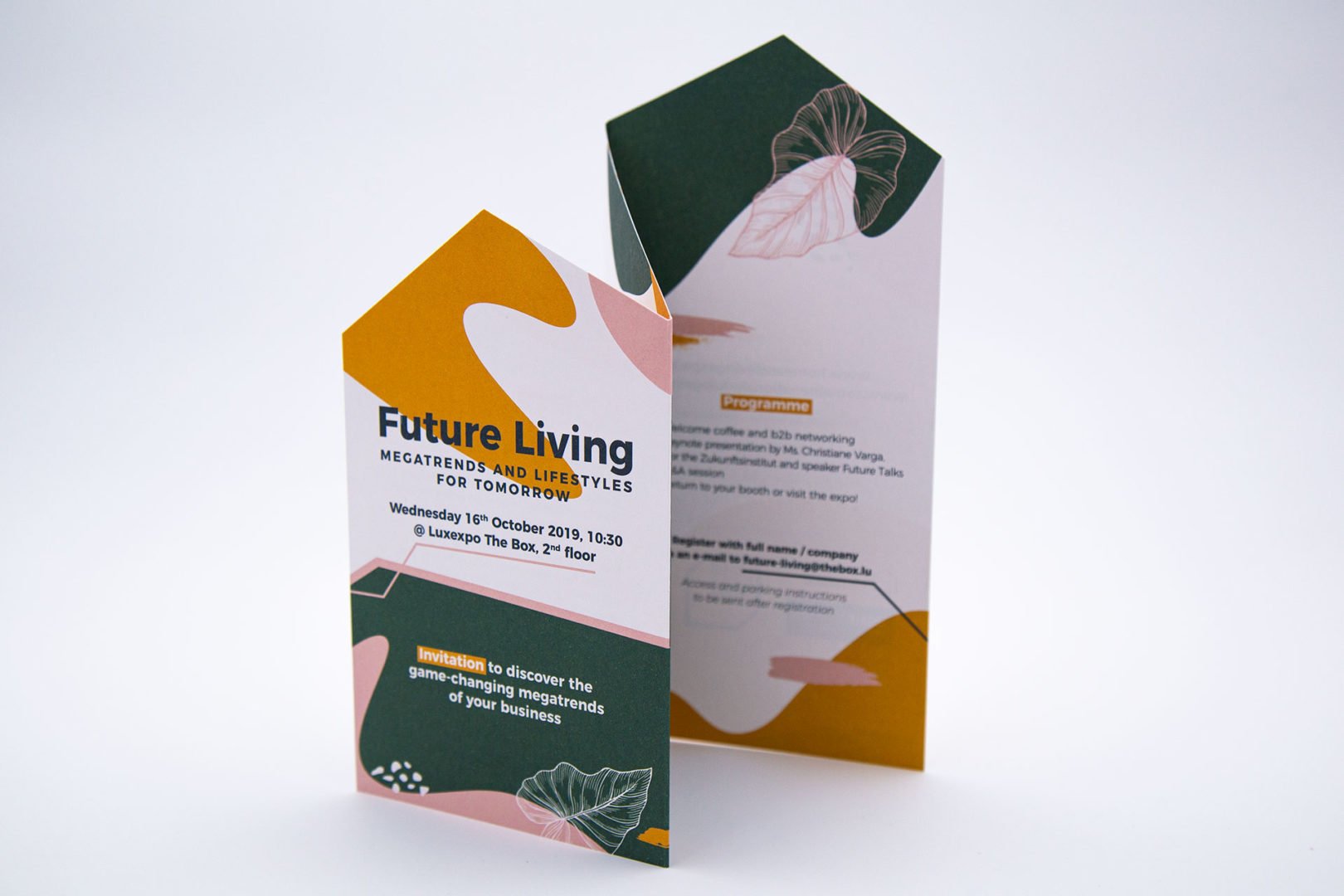 Deux dépliants modernes et colorés pour des événements. Le recto indique